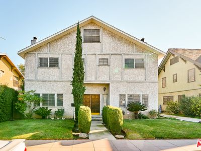 1630 Cimarron St, Los Angeles, CA, 90019