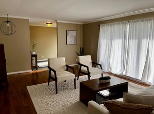 2419 White Oak Trl, Oregon, WI 53575