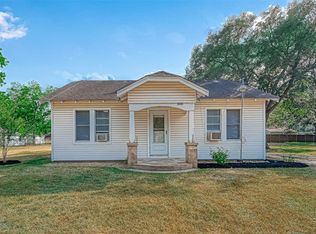 9314 Church St, Needville, TX 77461