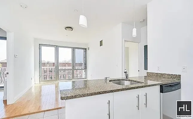 110 4th Ave #3E
