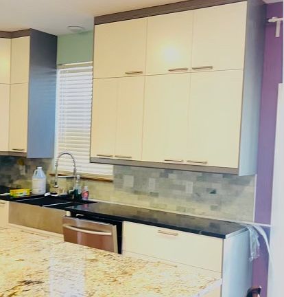 5th image of 5508 N Meadow Dr