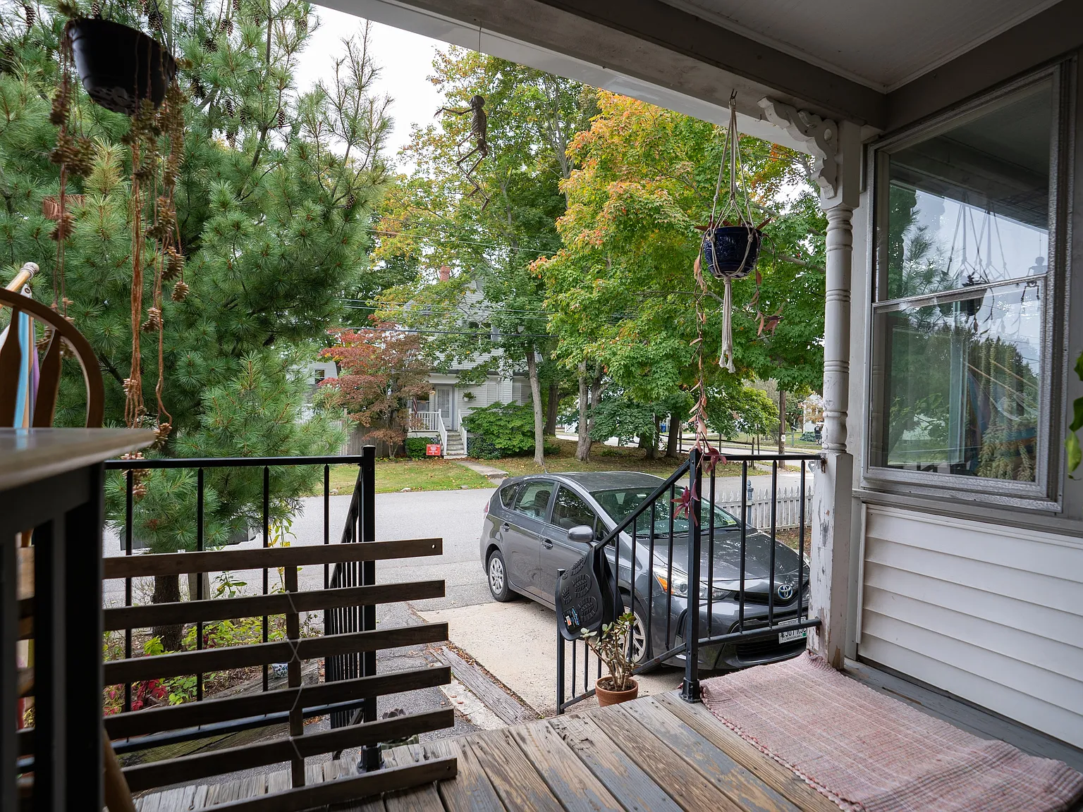 184 Elm St — Photo 3