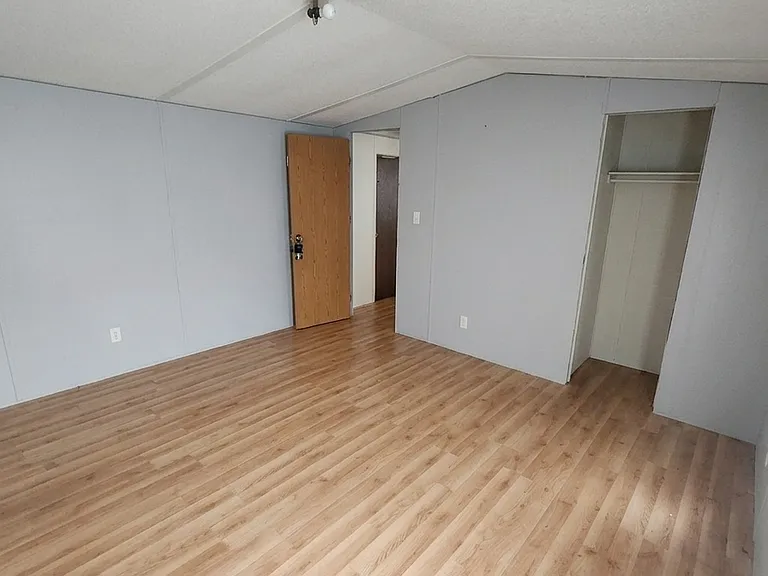 Meadowlark MHC LLC - Rent to Own — Photo 48