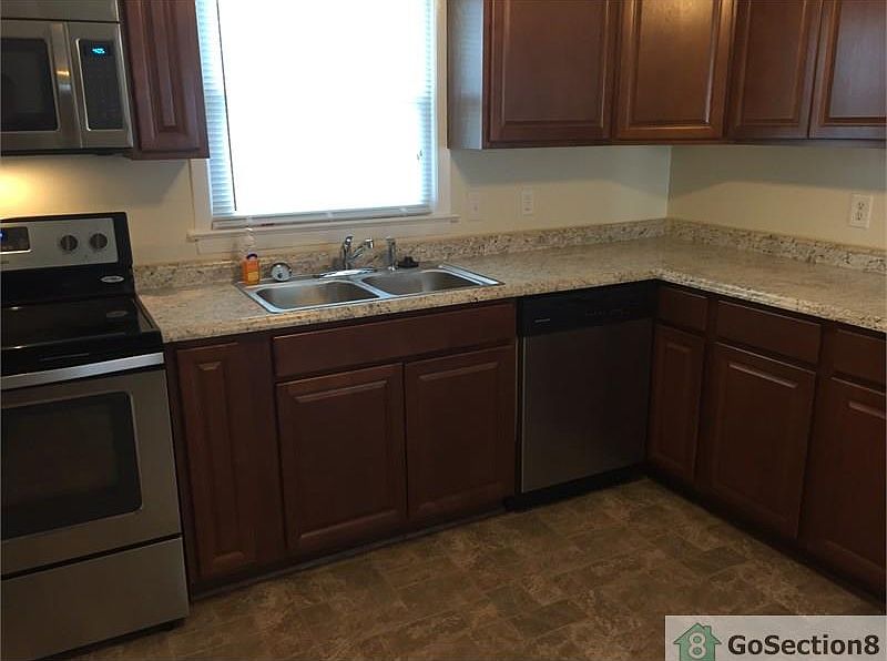 2nd image of 411 Adwood Ct