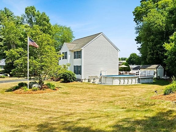 3rd image of 112 Village Gate Dr