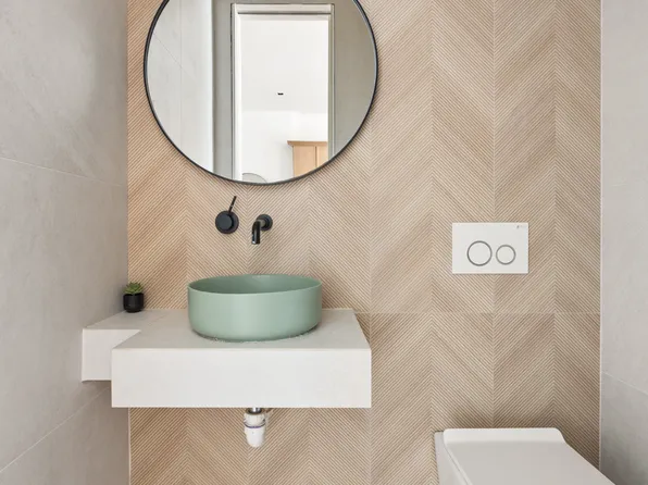 467 Lexington Avenue image 10 of 15