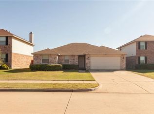 3432 Quannah Dr, Grand Prairie, TX 75052