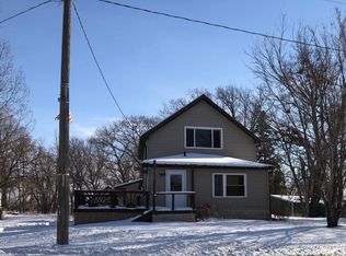 460 S Pelican Ave, Vergas, MN 56587
