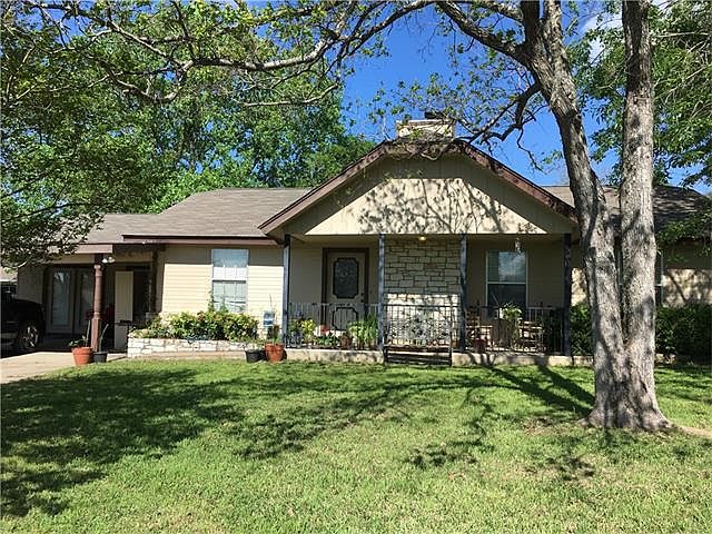 2nd image of 104 Stubblefield Dr