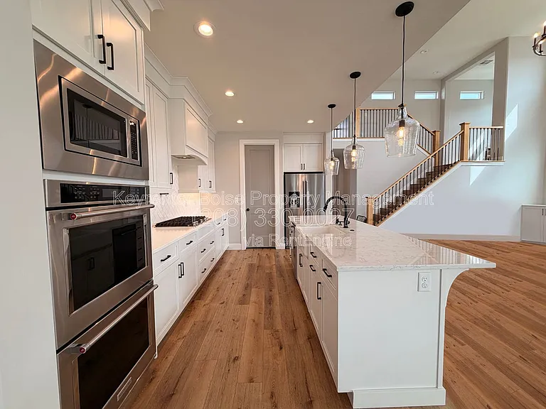 8423 W Brooks Dr — Photo 8