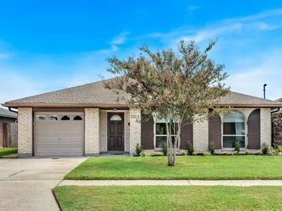 2013 Edenborn Ave, Metairie, LA, 70001