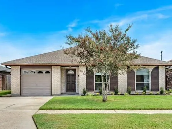 2013 Edenborn Ave, Metairie, LA 70001