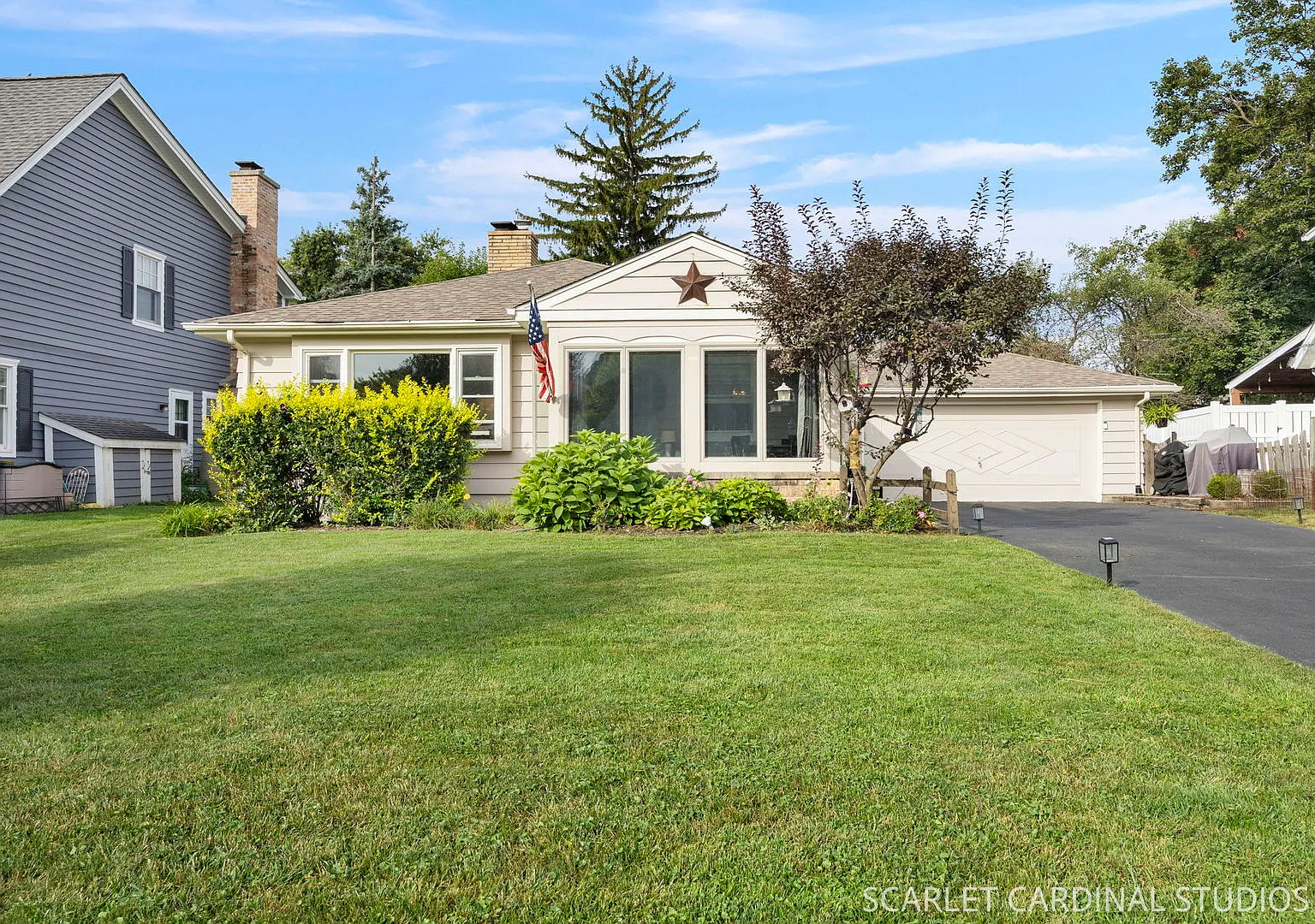 3 bed, 1.5 bath, 1798 sqft, $3,200 — Photo 1