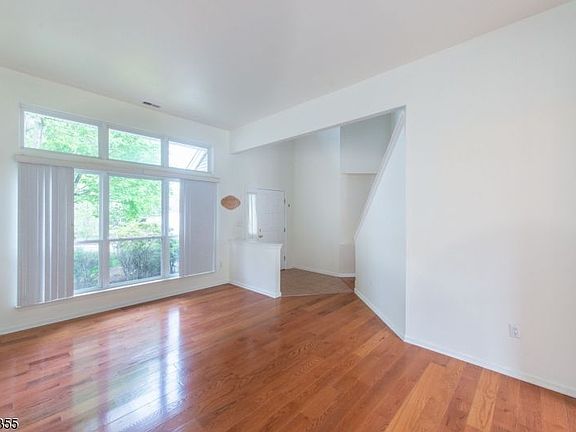 4th image of 59 Tannery Hill Dr