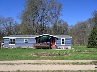 2730 Patterson Rd, Wayland, MI 49348