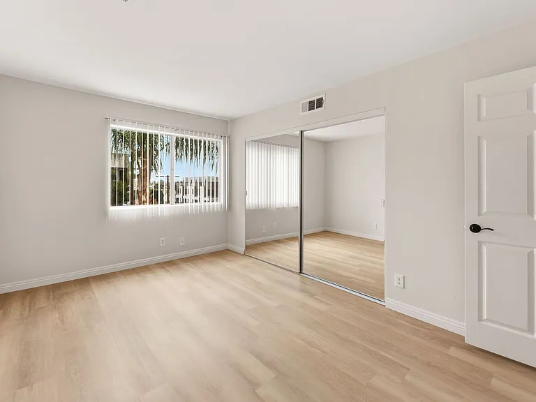 Chateau Nicole - Hulac West, LLC — Photo 21