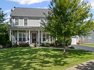 1120 Walker Ct, Elburn, IL 60119