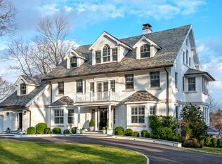 19 Ridge Rd, Bronxville, NY 10708