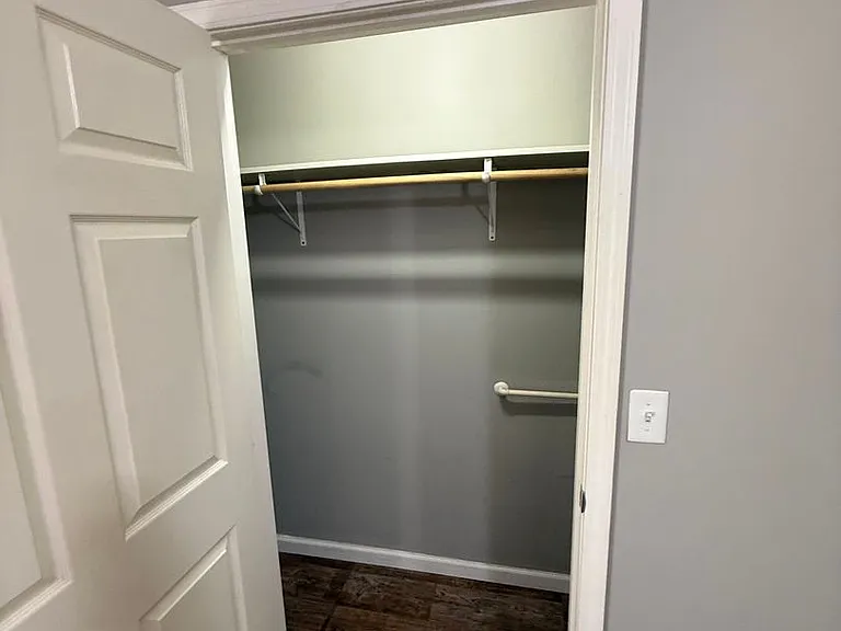 104 Nancy Ln — Photo 6