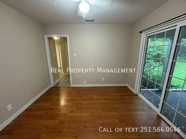 4440 Nicholl Dr — Photo 11