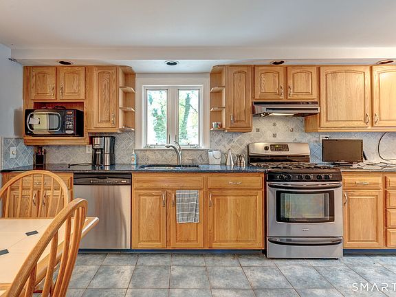 3rd image of 455 Brimfield Road