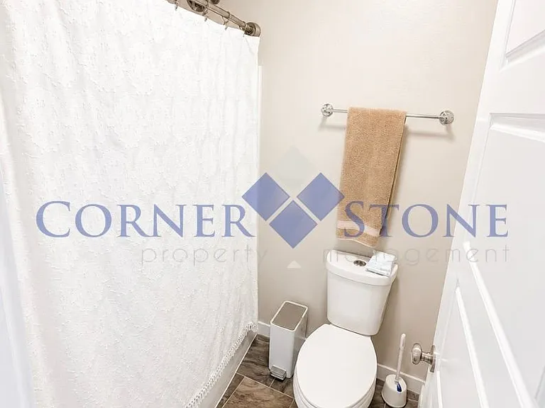 16835 N Melwood Ave — Photo 25