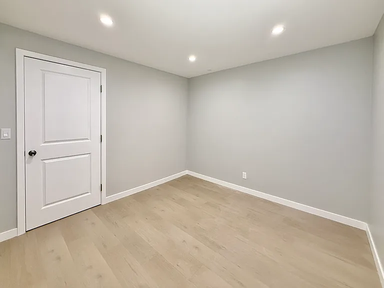 12532 Cranbrook Ave — Photo 15