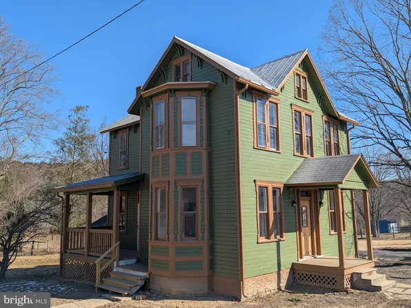 3718 Ragged Mountain Rd, Clearville, PA 15535