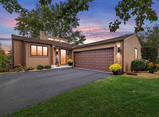 1812 Centennial Ln, Mount Pleasant, WI 53406