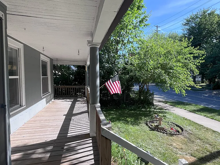 3231 Scranton Rd #1 — Photo 3
