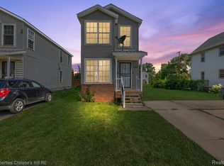 215 Ferris St, Highland Park, MI 48203