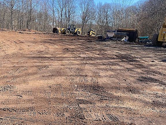3.02 acres along 691 