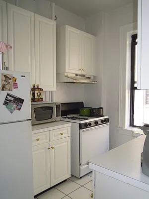 Rented by Metropolitan Equities | media 14