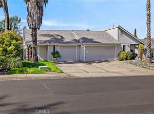 6 Orangewood Way, Oroville, CA