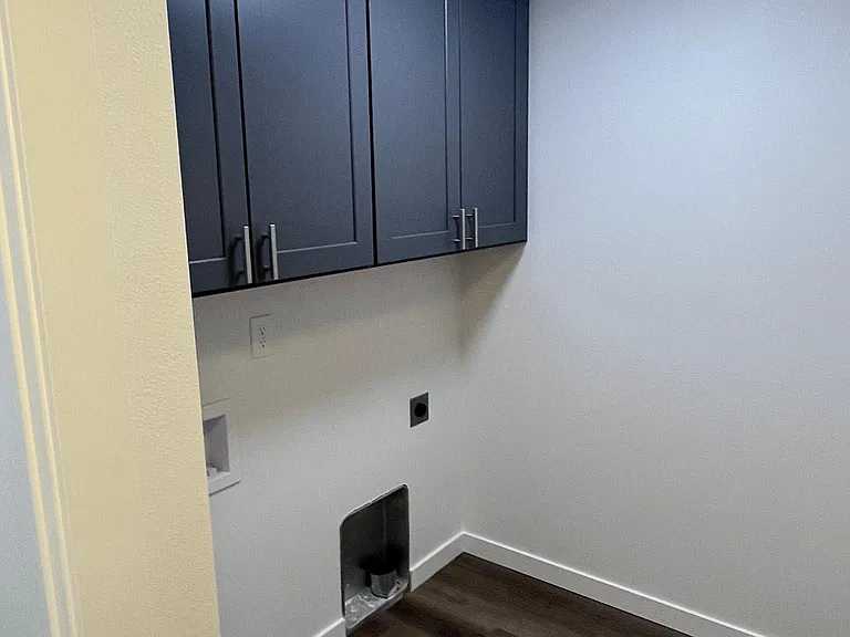 505 S 2nd St — Photo 15