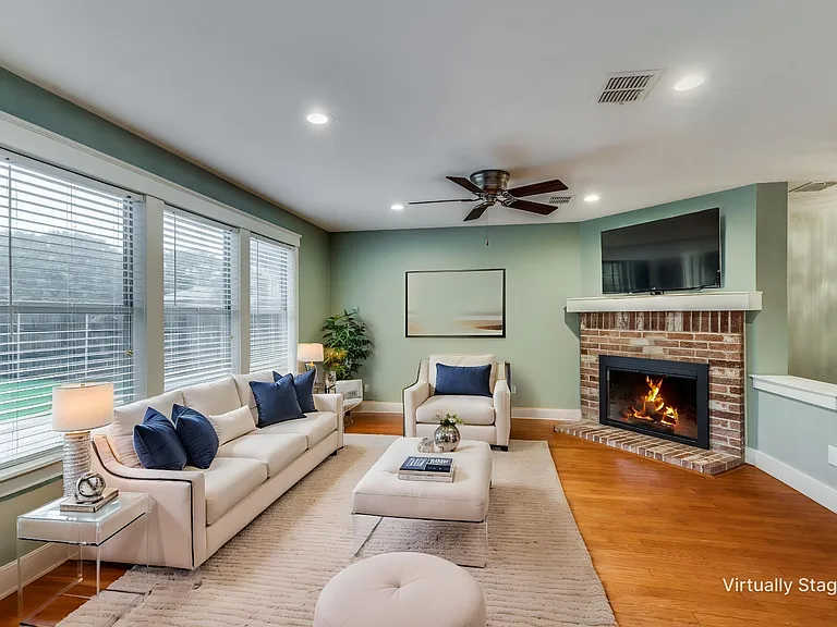 2613 Hidden Valley Dr — Photo 5