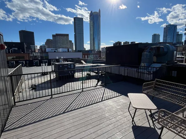 20 Parmenter St APT 300, Boston, MA 02113