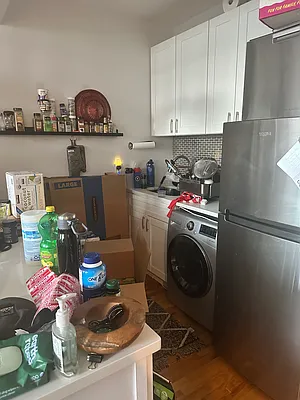 Rented by Smart City Real Estate LLC | media 10