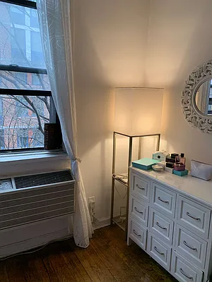 Rented by Bond New York | media 12