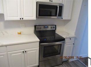 612 N Clinton St, Baltimore, MD 21205
