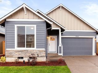 1314 S 10th Ter, Cornelius, OR 97113