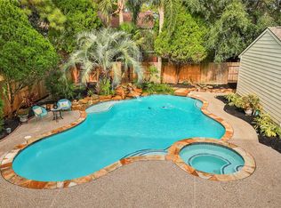 16814 Poplar Hill St, Houston, TX 77095