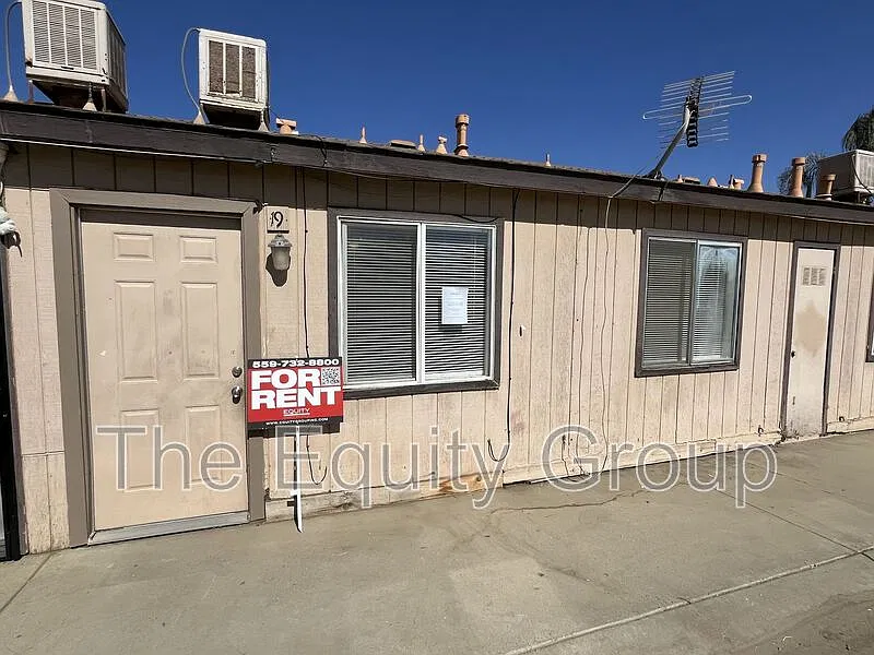 1 bed, 1.0 bath, $750 — Photo 1
