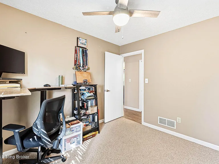 3605 Birnamwood Ct — Photo 18
