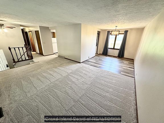 5th image of 112 Canyon Dr