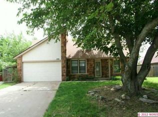 1909 N 30th St, Broken Arrow, OK 74014