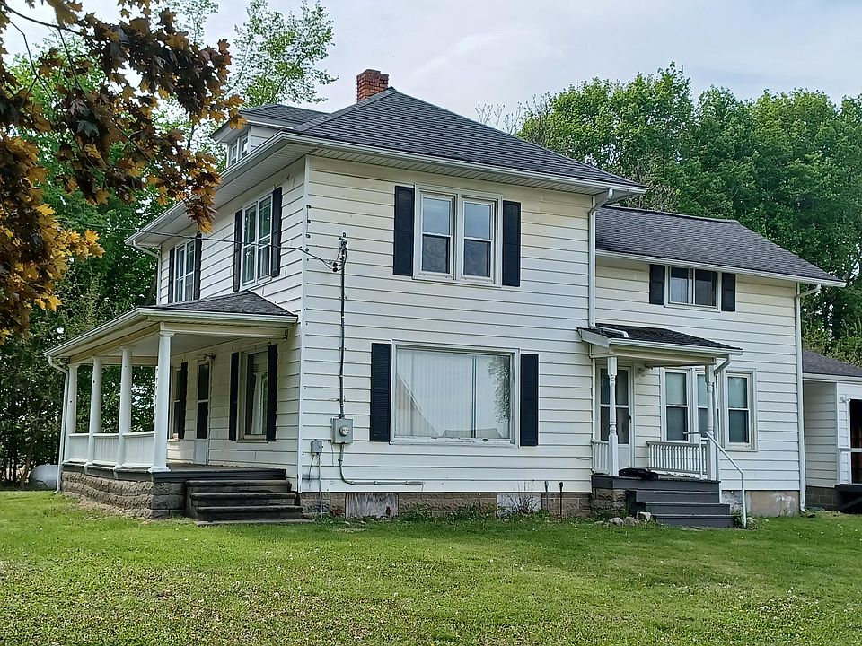 2nd image of 3320 W Hastings Lake Rd