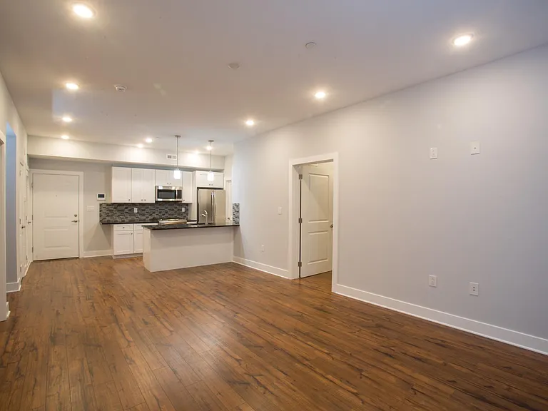 1139 N 4th St #2B — Photo 5