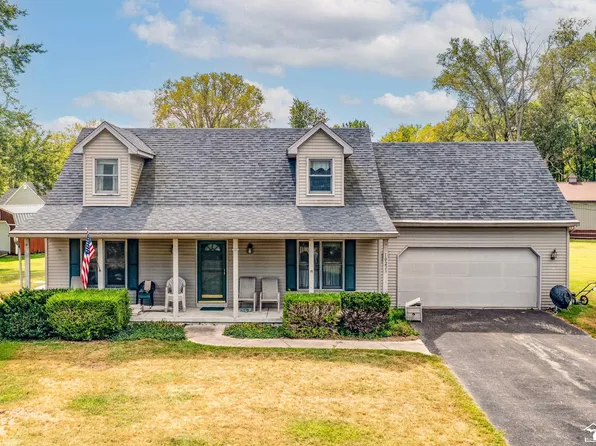 10223 Summerfield Rd, Temperance, MI 48182