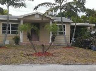 923 S D St, Lake Worth, FL 33460